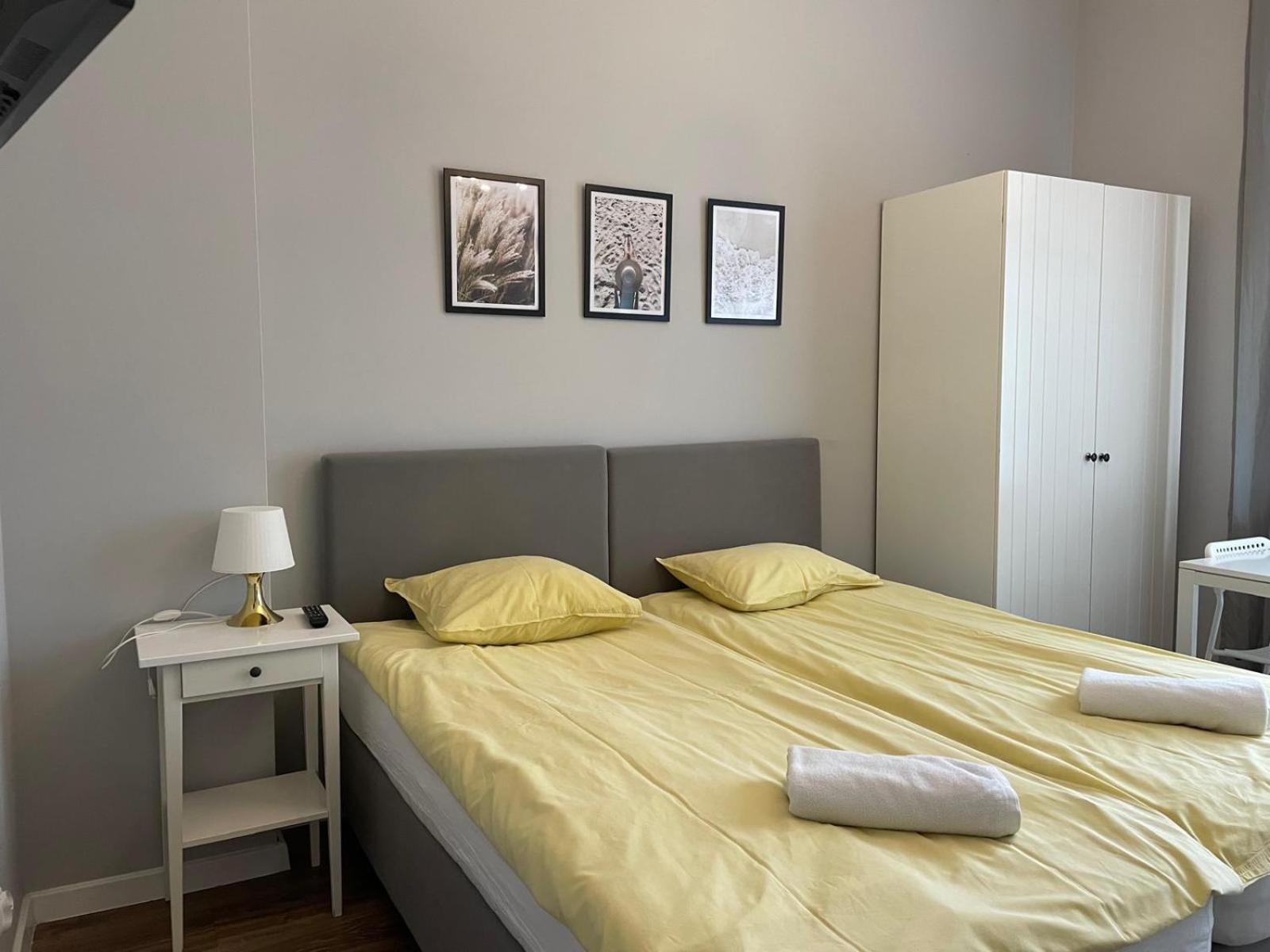 Studio Przy Molo Z Balkonem I Parkingiem Apartment